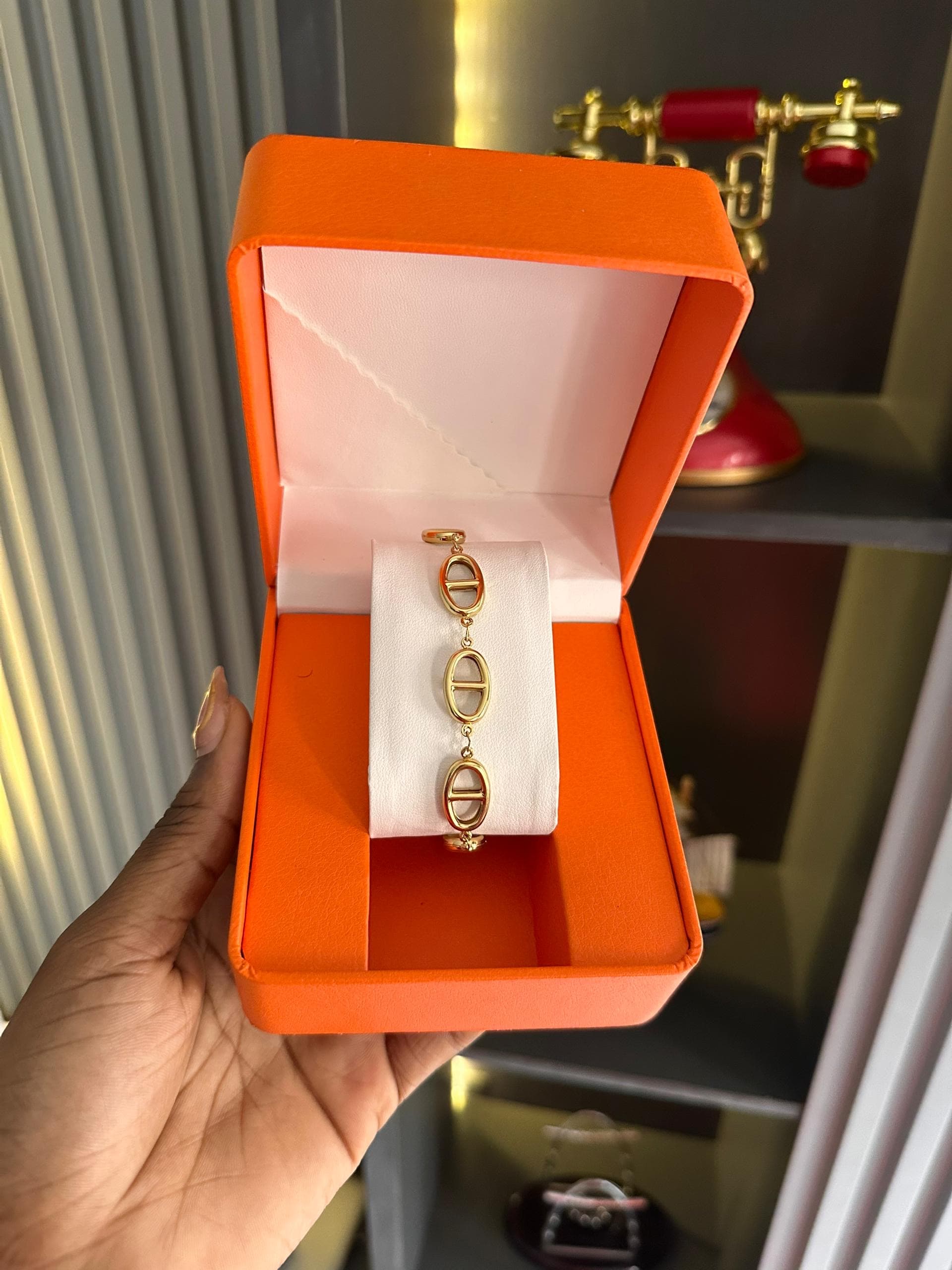 Chunky Gold Bracelet — Bracelets — Rose Fashion